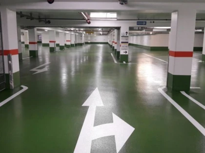 Cum se sifonează banii publici în Arad. Locul de parcare construit e de trei ori mai scump decât în Iași