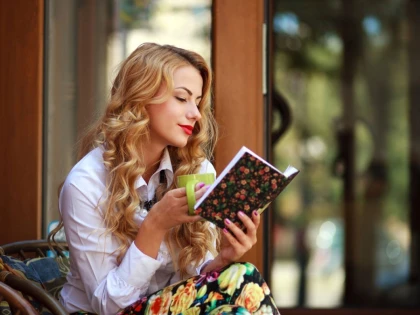 Cum stimulează poezia creierul