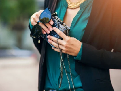 Cum te poți accesoriza? Vezi 5 sfaturi pentru alegerea accesoriilor la modă