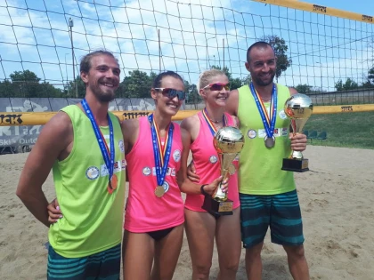 Cupa României la beach-volley şi-a desemnat câştigătorii! Arădenii au pătruns în careul de aşi (FOTO)