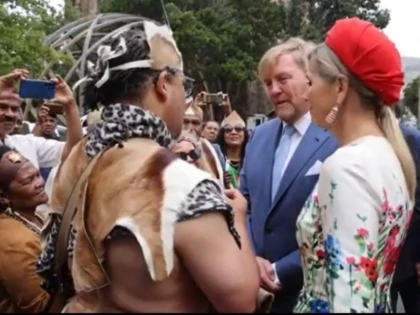 Cuplul regal din Ţările de Jos, hărţuit de protestatari în timpul unei vizite în Africa de Sud