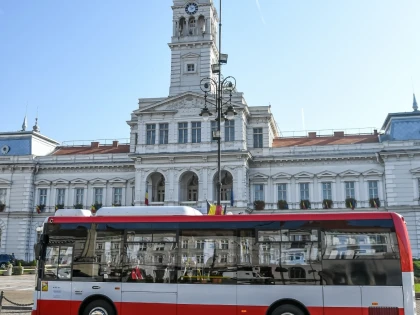 Curse speciale de autobuz pentru participanții la Festivalul Folk Maris 2026