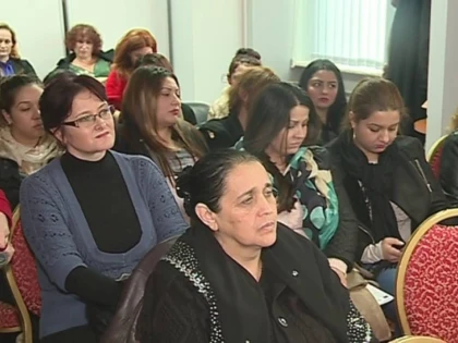 CURSURI DE FORMARE PROFESIONALA PENTRU SOMERI ORGANIZATE DE  A.J.O.F.M ARAD