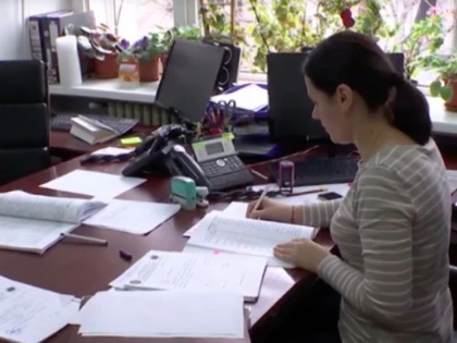 Cutremur în sistemul bugetar: Îngheață angajările și majorările salariale
