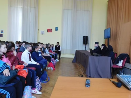 CUVIOASA MAICĂ MAGDALENA, LA COLEGIUL „ELENA GHIBA BIRTA“