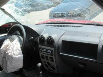 Dacia cheamă peste 13.000 de vehicule pentru înlocuirea airbagului