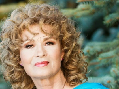 DADORITĂ PROBLEMELOR, ANGELA SIMILEA VINDE DIN PROPRIETĂȚI