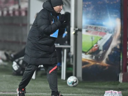 Dan Petrescu nu s-a temut degeaba: "Nu cred că meritam să pierdem, UTA trebuie felicitată!"