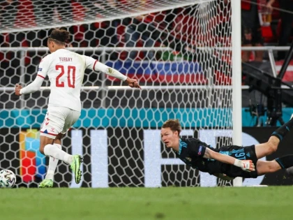 Danemarca şi Austria au făcut pasul spre optimile EURO 2020! Rusia şi Ucraina, marile perdante