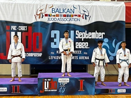 David Mercea a cucerit argintul balcanic pe tatami. S-a dat startul în Caravana Sportului Arădean!