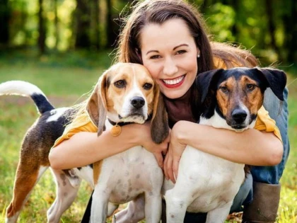 DE CE ESTE BINE SĂ AI UN ANIMAL DE COMPANIE