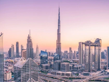 De la Burj Khalifa la plajele din Jumeirah: ce să vizitezi în Dubai