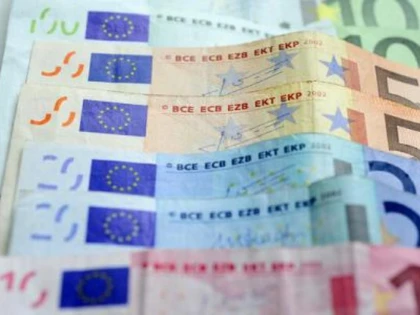 DEFICITUL BALANTEI COMERCIALE A ROMANIEI, IN SCADERE CU PESTE 76 DE MILIOANE DE EURO, IN IANUARIE 2015, RAPORTAT LA IANUARIE 2014