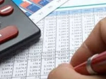 DEIFICITUL BUGETAR A SCAZUT LA 0,2% DIN PIB IN LUNA IULIE