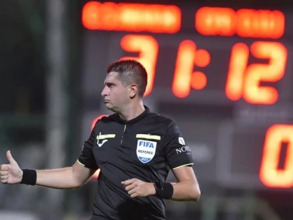 Delegare scandaloasă la Craiova - UTA! Chivulete tocmai a comis-o din camera VAR, în Gruia