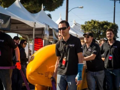 Denis Tudor, românul aflat printre câștigătorii Hyperloop