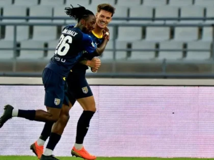 Dennis Man a marcat în victoria clară a Parmei, care e lider în Serie B