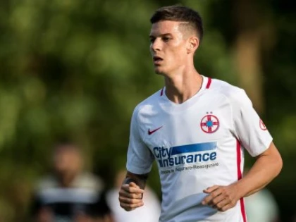 Dennis Man, în echipa ideală a turului Ligii 1. UTA nu are jucători în cel mai bun "11"