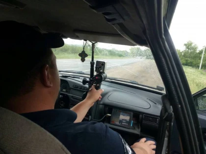 Depistat de radar, cu o viteză uluitoare, în apropiere de Sântana