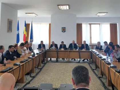 Deputatul Dorel Căprar a primit Placheta de Onoare a Colegiului Naţional de Afaceri Interne