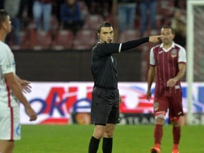 Derby fără probleme pentru arădeanul Haţegan, FCSB s-a bătut singură
