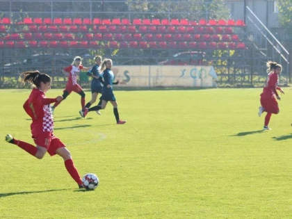 Derby vestic în fotbalul feminin! "Leoaicele" încheie anul împotriva rivalelor de la Fortuna