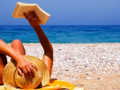 Dermatologii avertizează! Să nu faci niciodată asta înainte de a merge la plajă