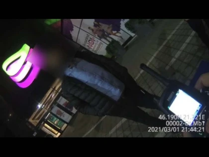 Deși trebuia să stea în carantină la domiciliu, un bărbat din Sântana a fost depistat în centrul Aradului