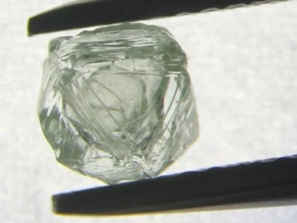 Diamant unic în lume, descoperit în Siberia
