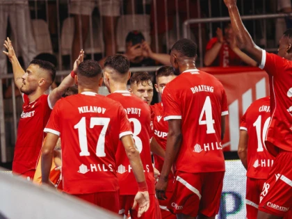 Dinamo i-a făcut marii rivale cale liberă spre titlu, iar Petrolul pierde acasă înaintea meciului cu UTA!