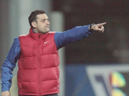 DINAMO SI-A PREZENTAT NOUA CONDUCERE. MIHAI TEJA ESTE ANTRENORUL „CAINILOR ROSII”