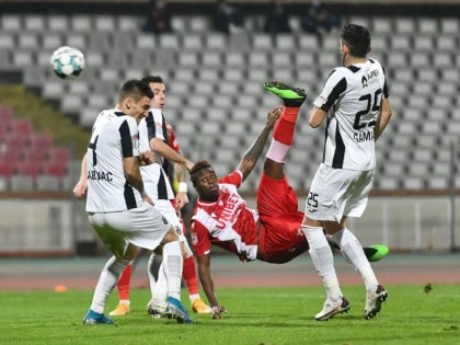 Dinamo şi Astra au remizat în restanţa din Liga 1. Joc în familie pentru UTA