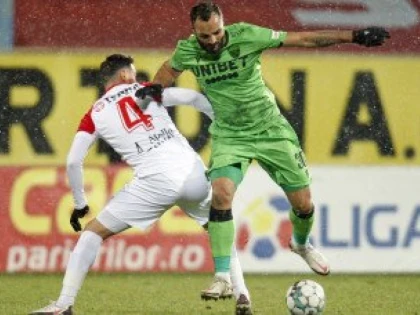 Dinamo trece şi ea de UTA şi atacă play-off-ul, CFR Cluj vrea să înceapă anul cu victorie