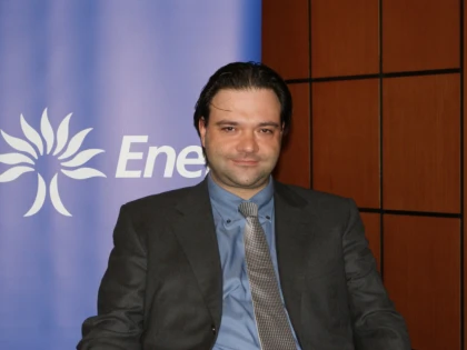 DIRECTORUL ENEL S-A SINUCIS. MATTEO CASSANI S-A ARUNCAT DE PE CLADIREA COMPANIEI ENEL!