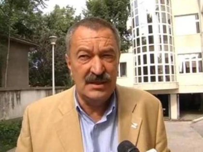 DIRECTORUL ROMARM SI SEFUL SUCURSALEI DIN BRASOV A COMPANIEI, RETINUTI PENTRU ABUZ IN SERVICIU