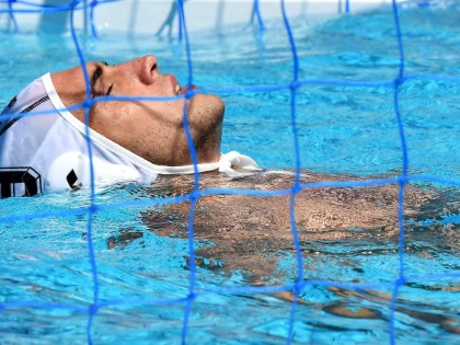 Doi arădeni, în pregătire cu naţionala de polo pentru turneul preolimpic