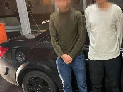 Doi cetățeni din Irak au încercat să treacă în Ungaria ascunși în portbagaj