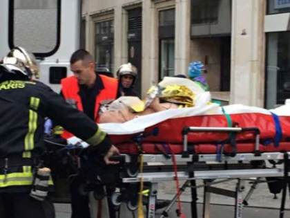 DOI CETATENI ROMANI AU MURIT IN ATENTATELE DE LA PARIS