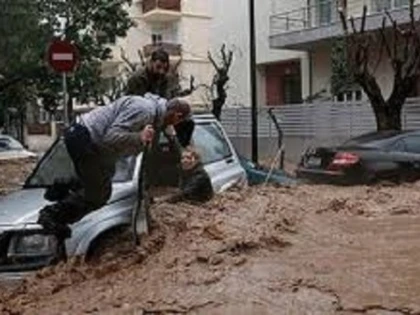 Doi cetățeni români, o femeie și un băiat de 8 ani, au murit în timpul furtunii din Halkidiki