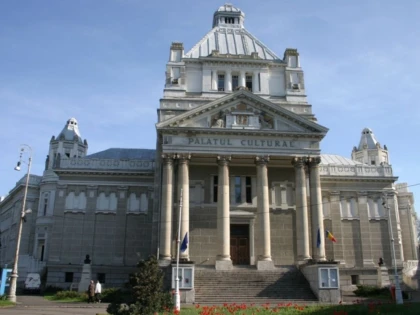 DOI MUZICIENI ITALIENI, INVITATII FILARMONICEI ARADENE, CONCERTEAZA JOI SEARA