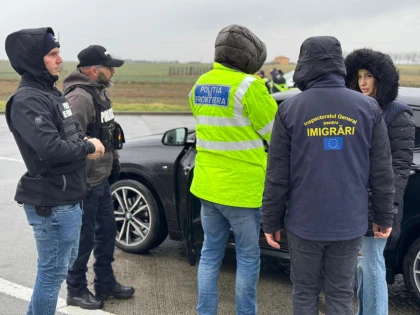 Doi sirieni fără drept de ședere în Spațiul Schengen, depistați de polițiștii de frontieră
