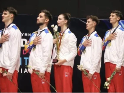 Doi studenți ai Universității „Aurel Vlaicu” din Arad medaliați cu aur la Cupa Mondială