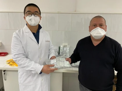 Donație de la Universitatea de Medicină Chineză din Zhejiang, China