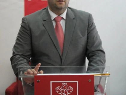 DOREL CĂPRAR: ”CETĂȚENII ARADULUI NU TREBUIE AMĂGIȚI CU PROIECTE IREALIZABILE”