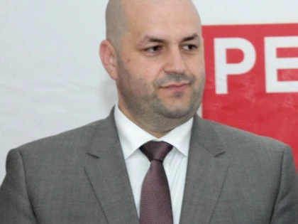 DOREL CĂPRAR: DRAGNEA TREBUIE SĂ CONTINUE