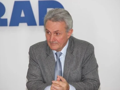 Doru Sinaci este noul director al Bibliotecii Judeţene „A.D. Xenopol”