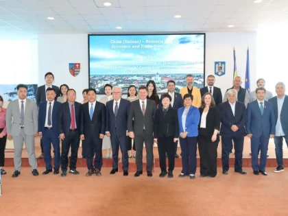Două delegații din Provincia Hainan (Republica Populară Chineză) au fost primite astăzi la CJA