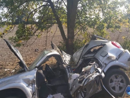 Două persoane au decedat într-un grav accident, pe drumul Arad-Oradea