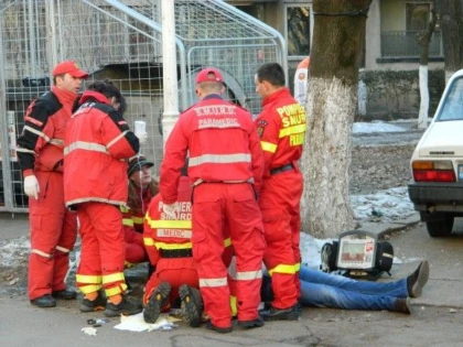 Două persoane au fost împușcate în doar câteva ore, la Oradea. O femeie a decedat