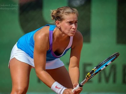 DOUĂ ROMÂNCE ÎN SFERTURI LA ITF ARAD. PROGRAMUL DE AZI